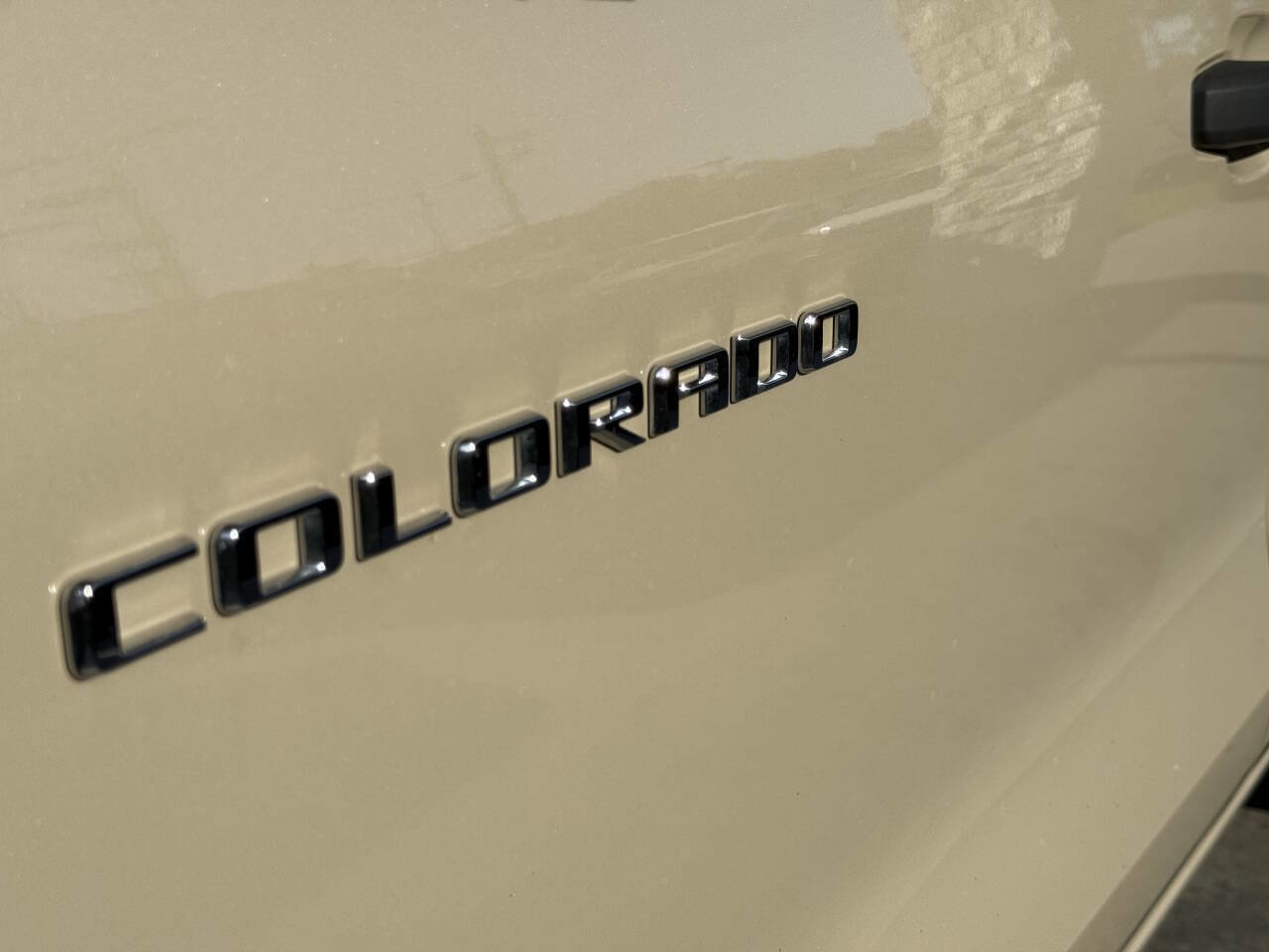 Used 2023 Chevrolet Colorado Trail Boss w/ Technology Package image 4