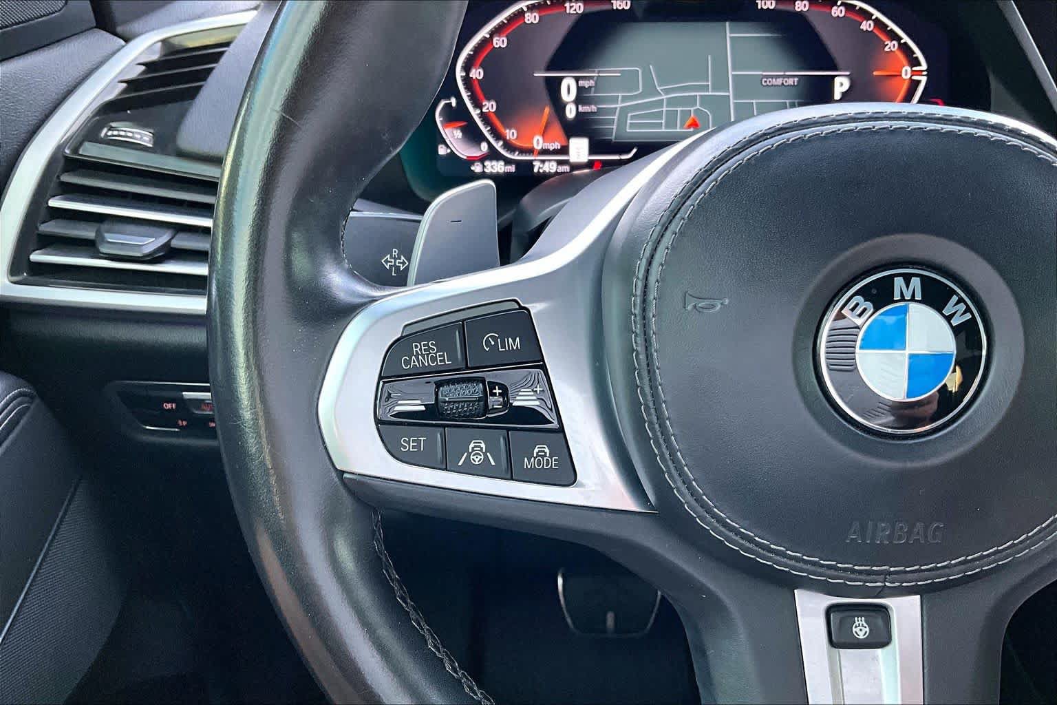 Used 2022 BMW X5 sDrive40i w/ M Sport Package RWD image 24