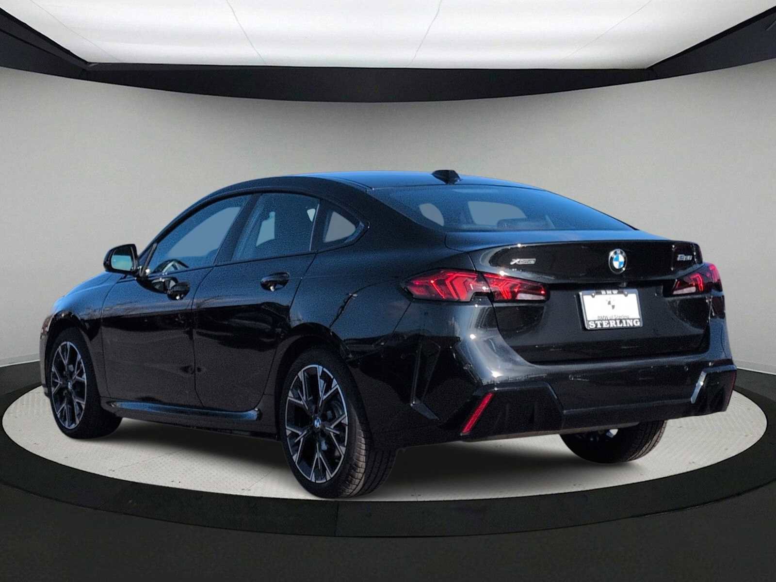 Used 2025 BMW 228i xDrive w/ Technology Package image 6