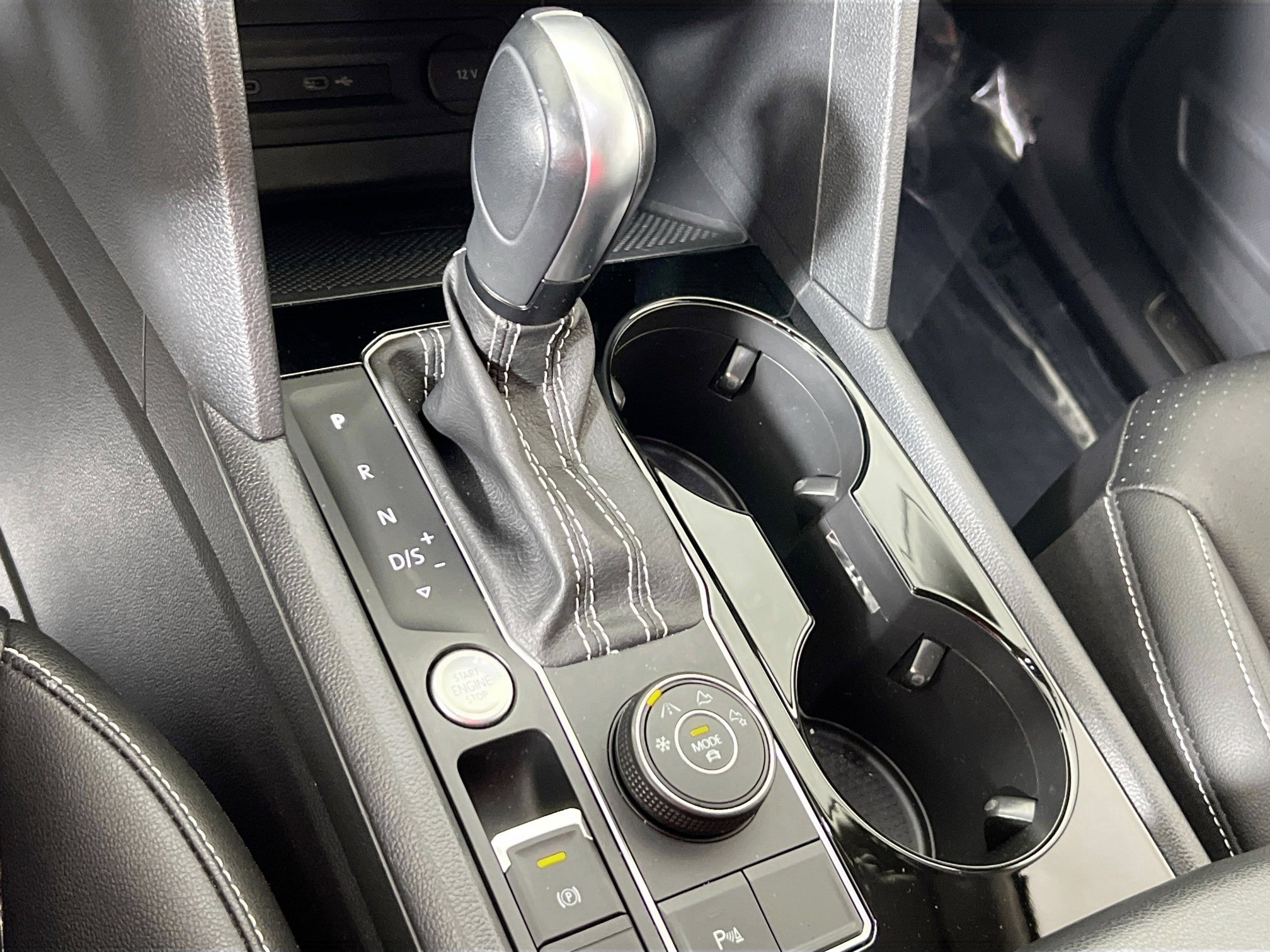 Used 2023 Volkswagen Atlas SEL image 17