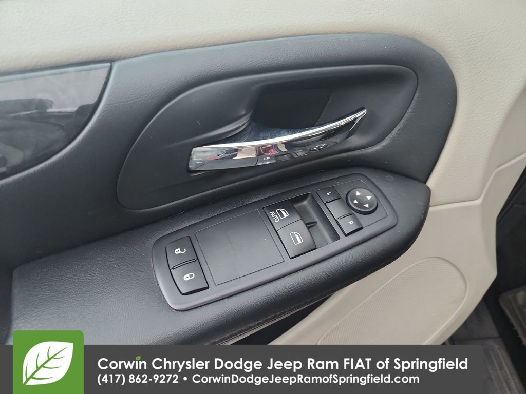Used 2016 Dodge Grand Caravan American Value Package image 21