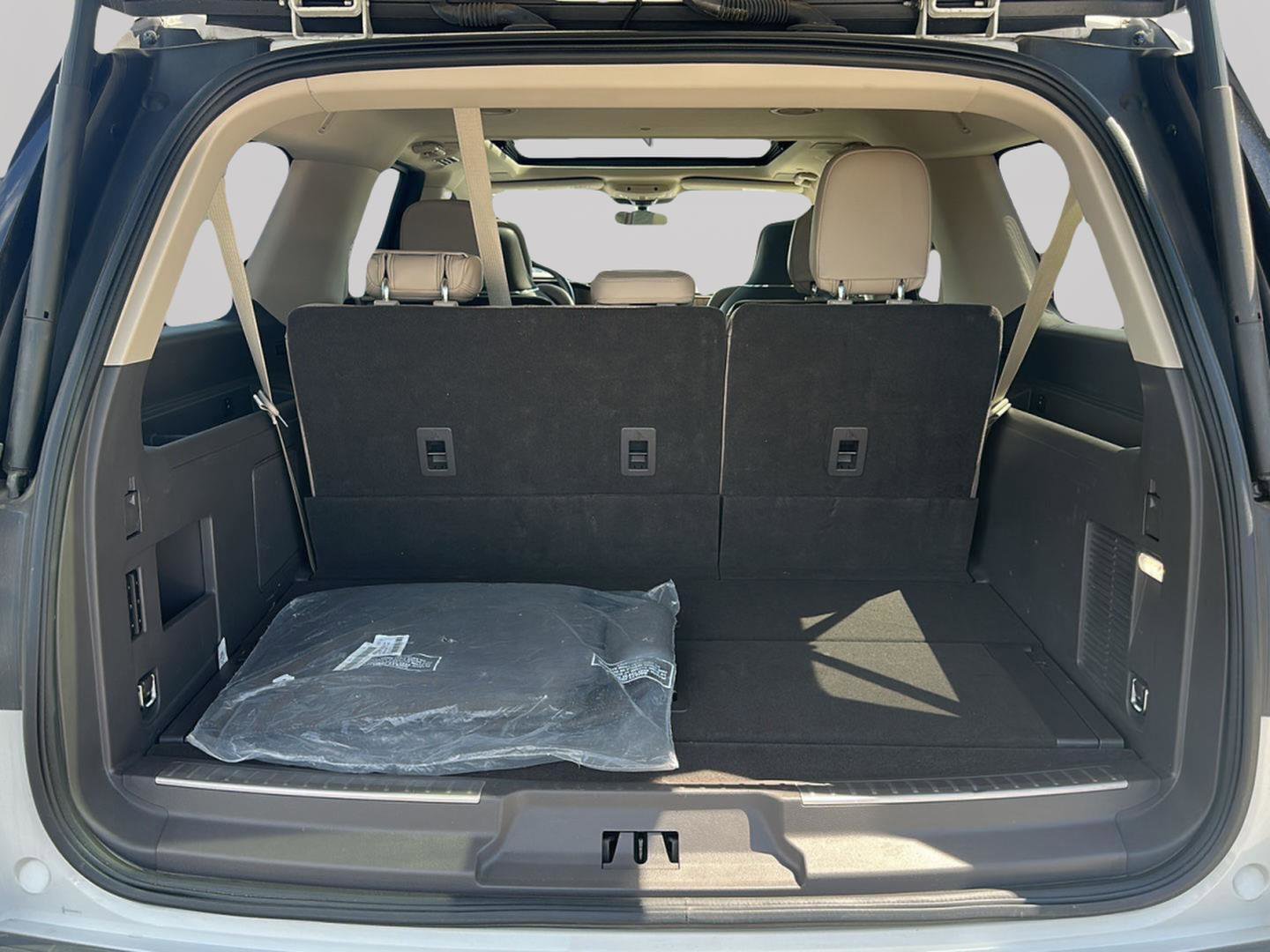 Used 2022 Lincoln Navigator L Reserve AWD/4WD image 24