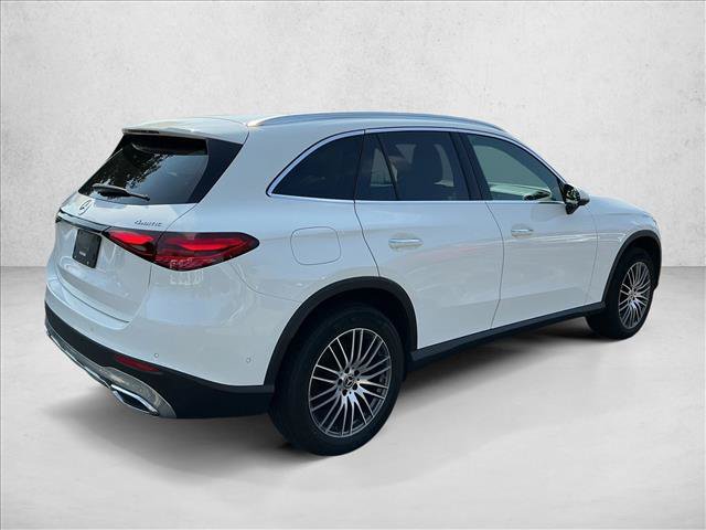 Used 2023 Mercedes-Benz GLC 300 4MATIC image 5