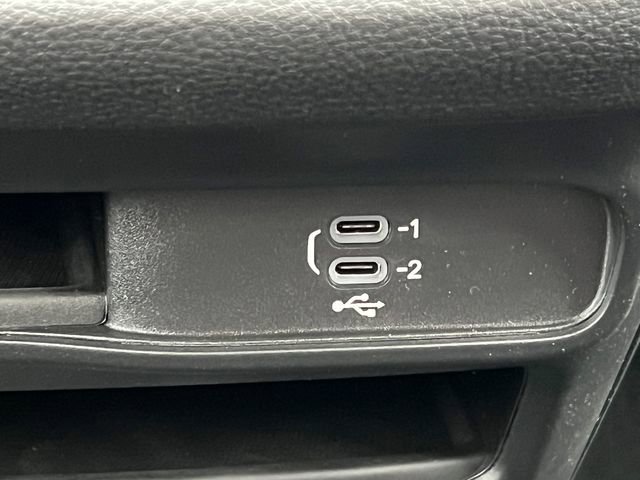 New 2026 Chrysler Pacifica Select AWD/4WD image 28