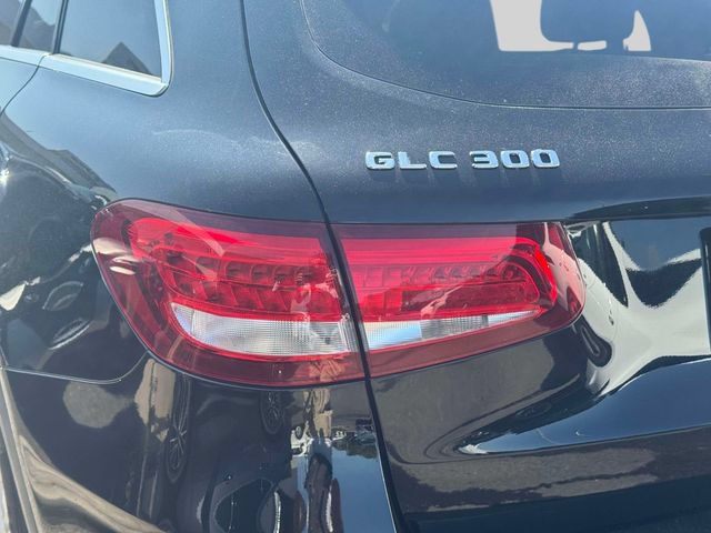 Used 2018 Mercedes-Benz GLC 300 4MATIC image 14
