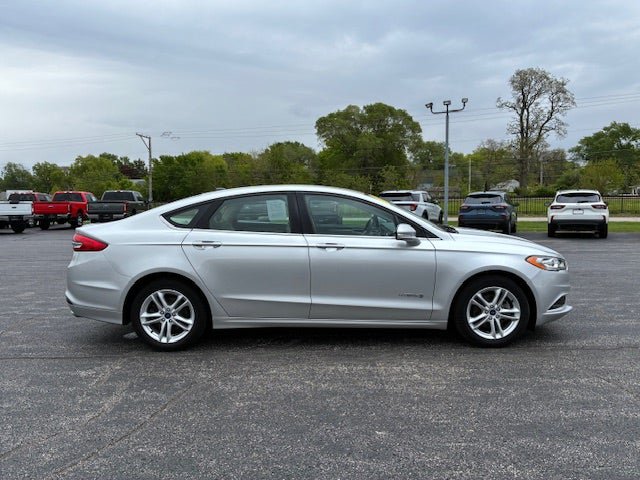 Used 2018 Ford Fusion SE FWD image 6