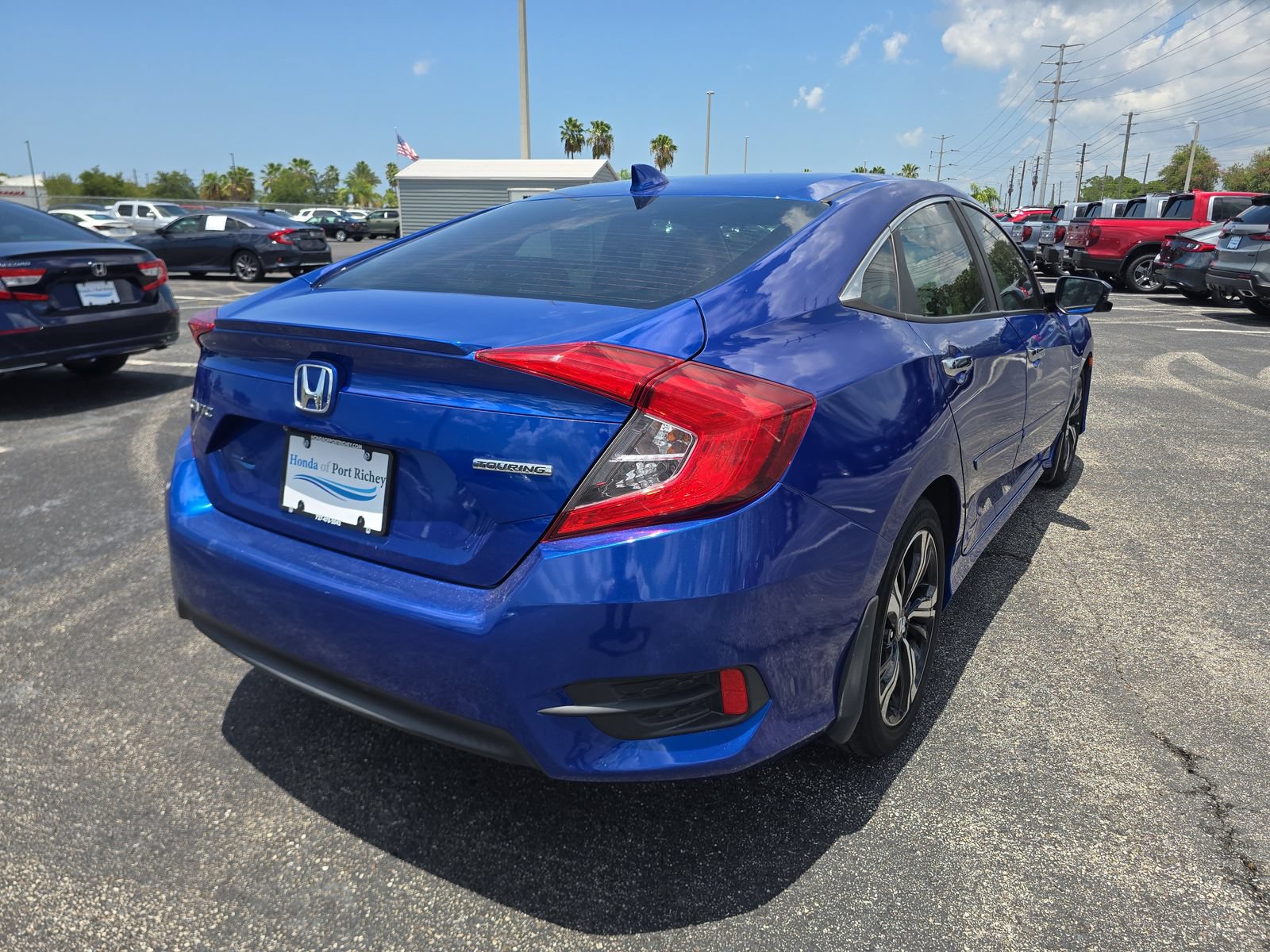 Used 2016 Honda Civic Touring image 4