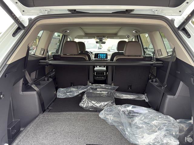New 2026 Volkswagen Atlas SEL image 11