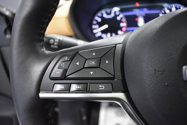 Certified 2025 Nissan Sentra SV w/ SV Premium Package image 26