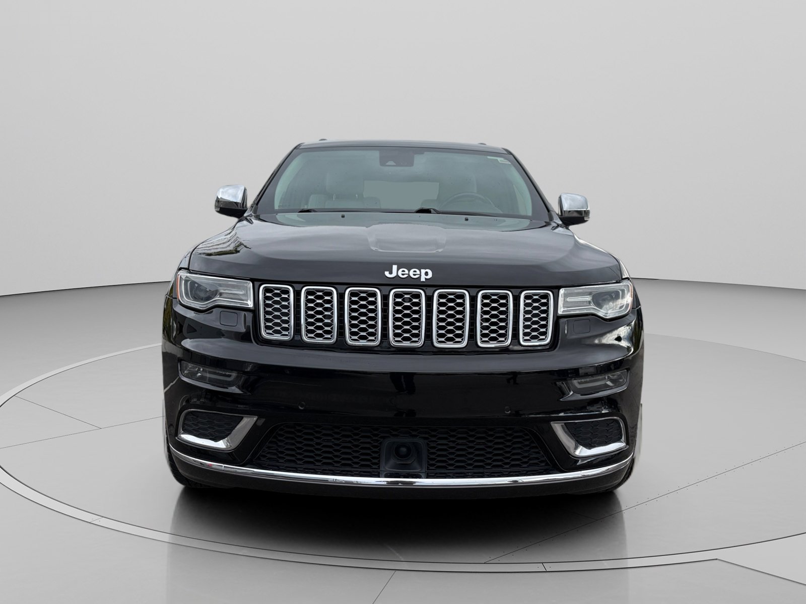 Used 2019 Jeep Grand Cherokee Summit image 8