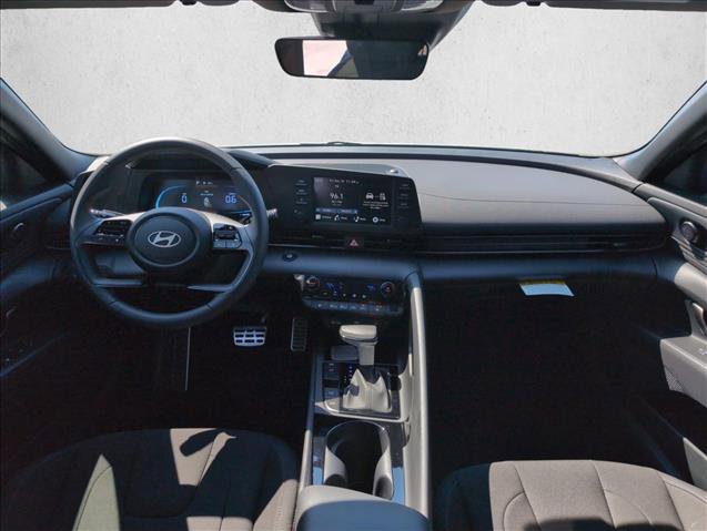 New 2026 Hyundai Elantra SEL Sport Premium image 18