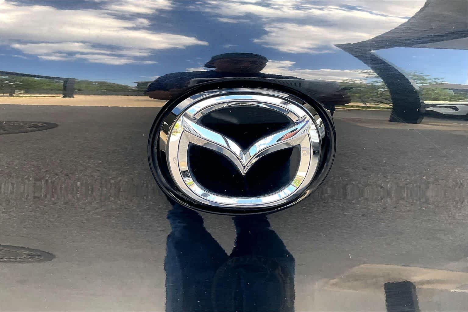 Used 2021 MAZDA MAZDA3 s image 31