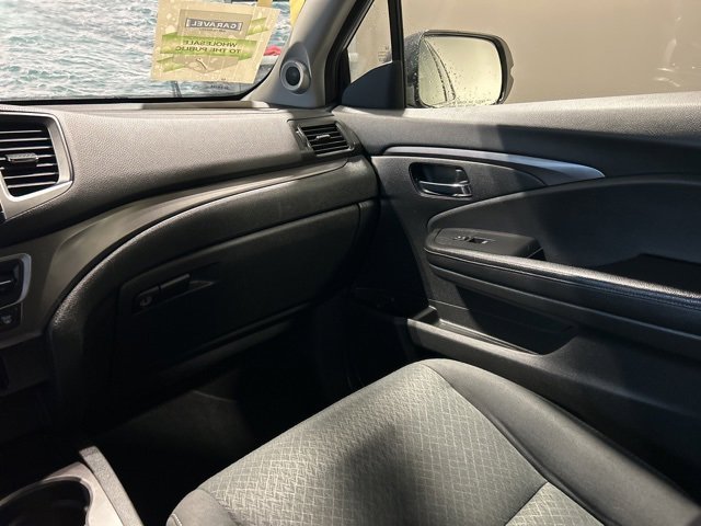 Used 2017 Honda Ridgeline RT image 22