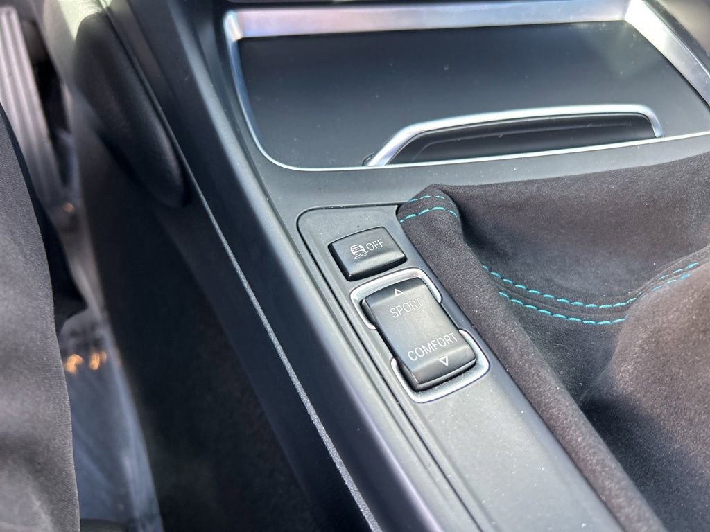 Used 2018 BMW M2 RWD image 36