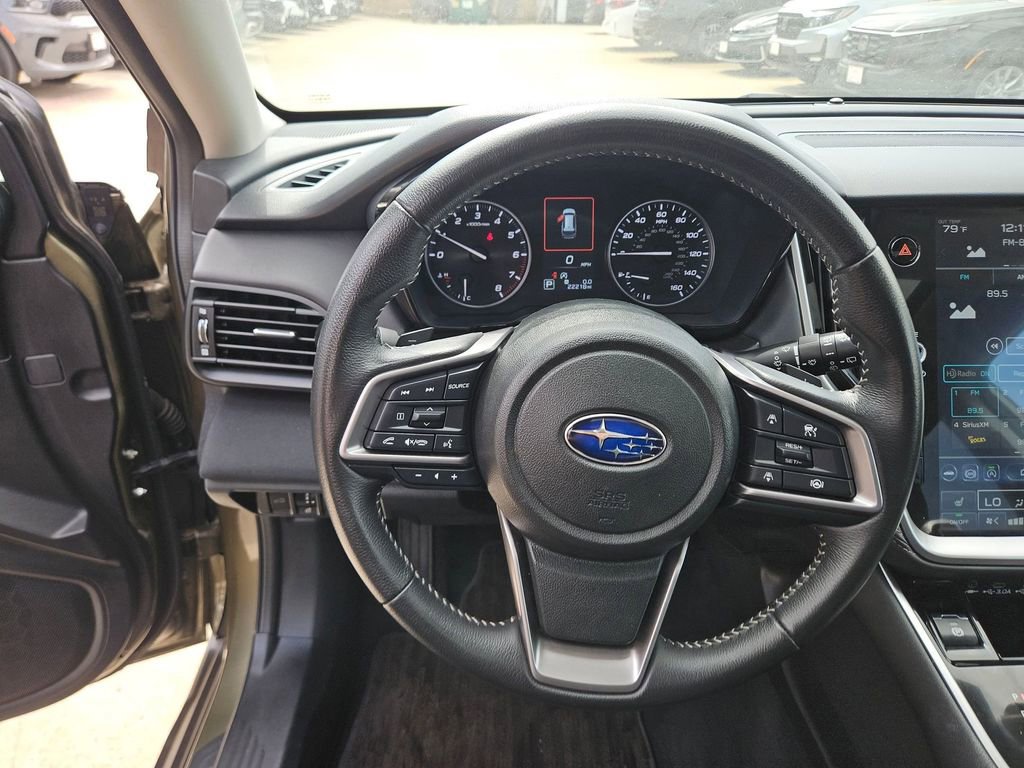 Used 2025 Subaru Outback Premium image 18