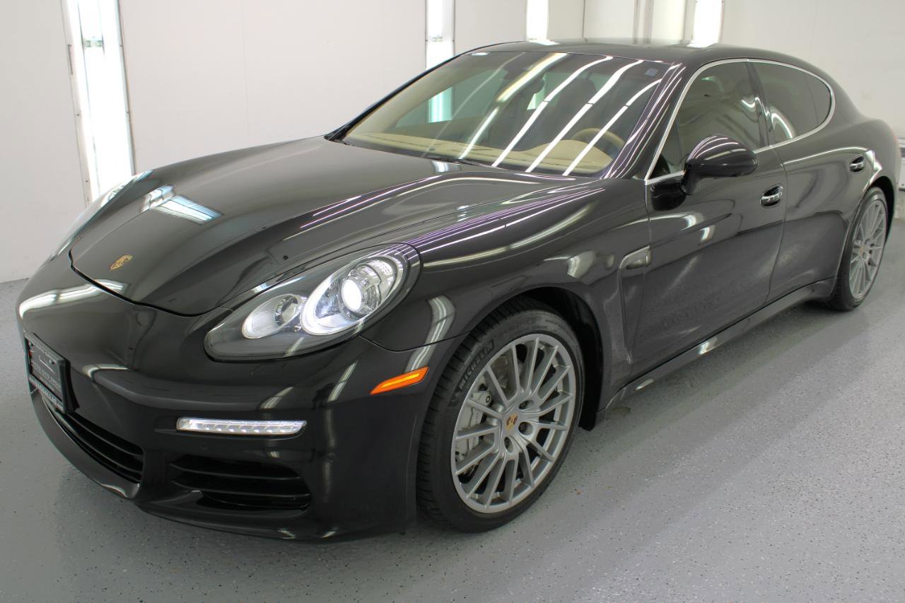 Used 2014 Porsche Panamera S image 5