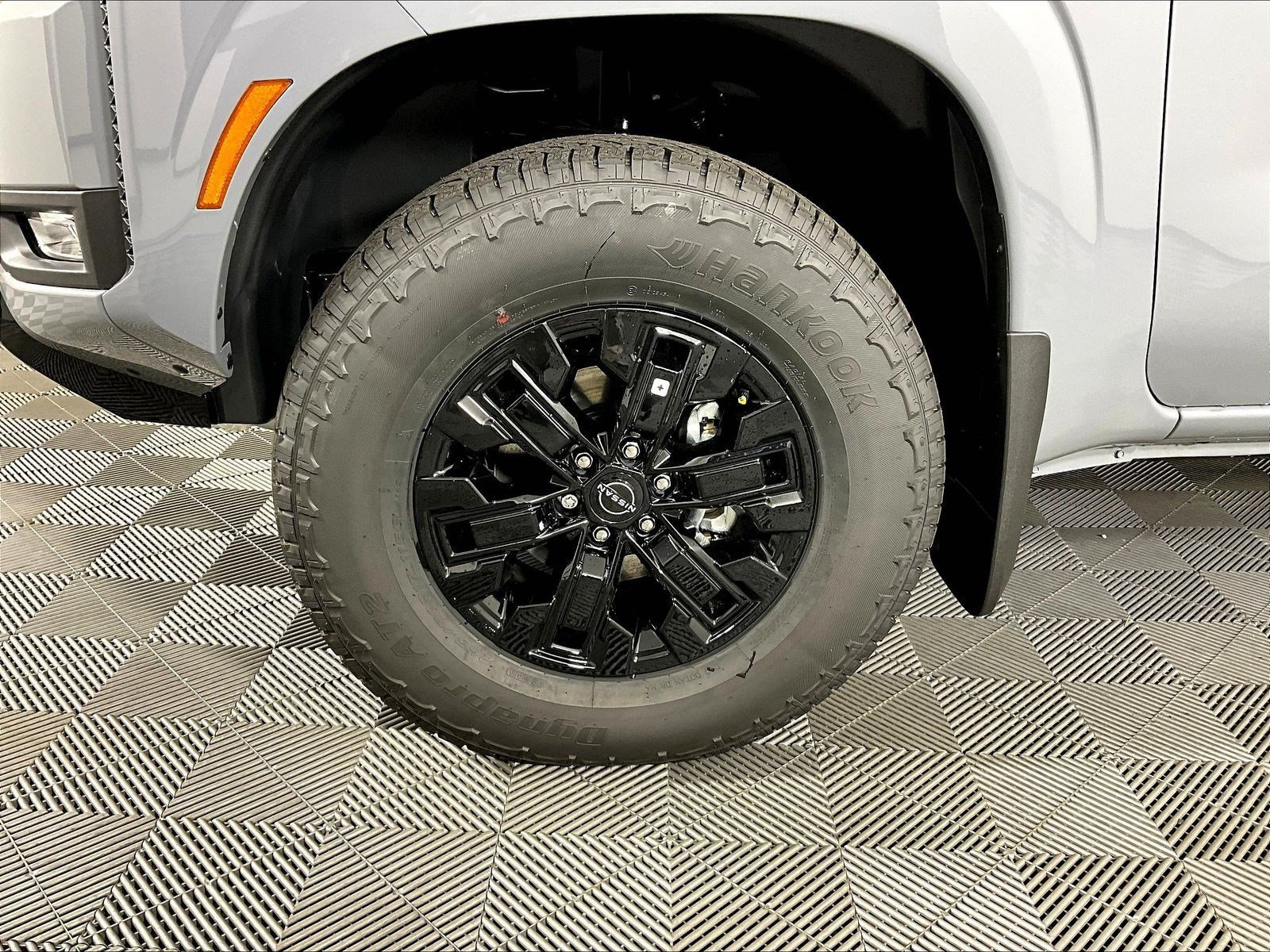 New 2027 Nissan Frontier SV w/ SV Convenience Package AWD/4WD image 21