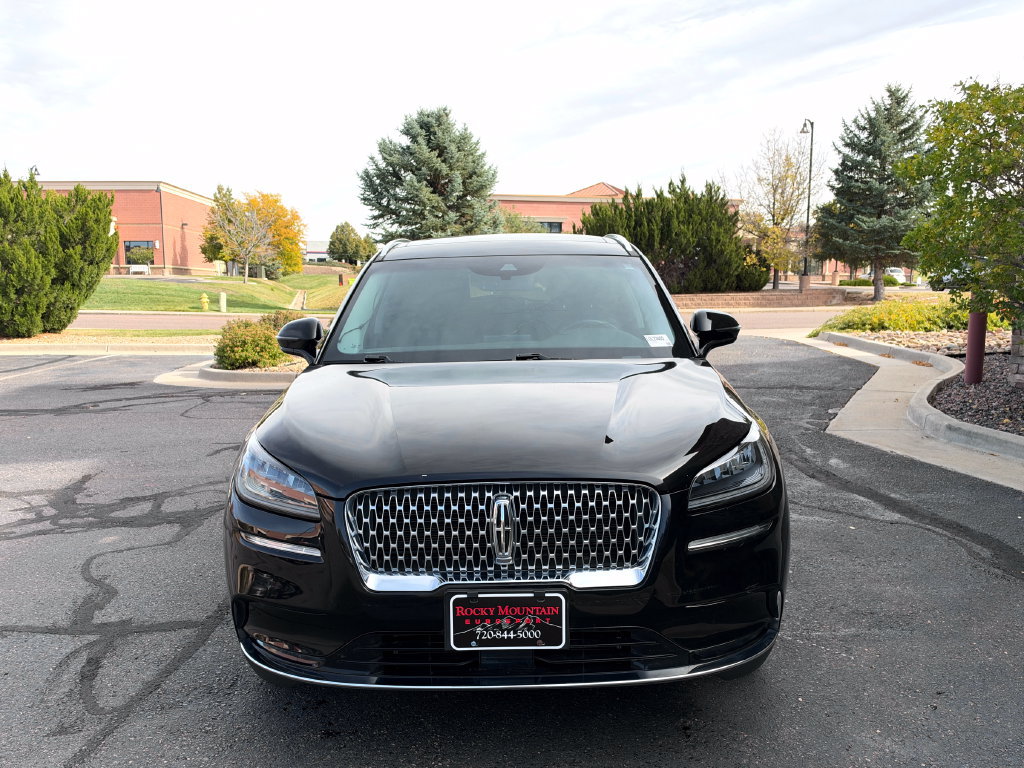 Used 2020 Lincoln Corsair Reserve w/ Elements Package AWD/4WD image 3