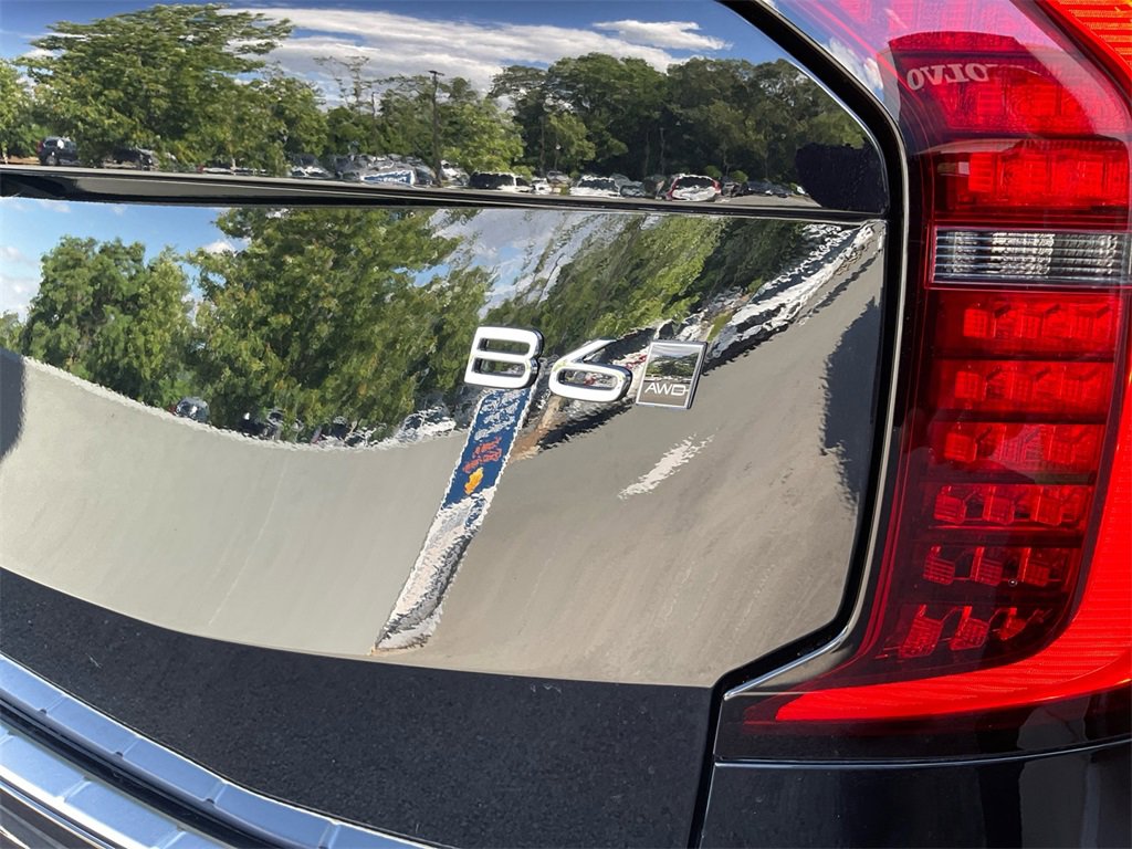 New 2025 Volvo XC90 B6 Plus w/ Protection Package Premier image 17