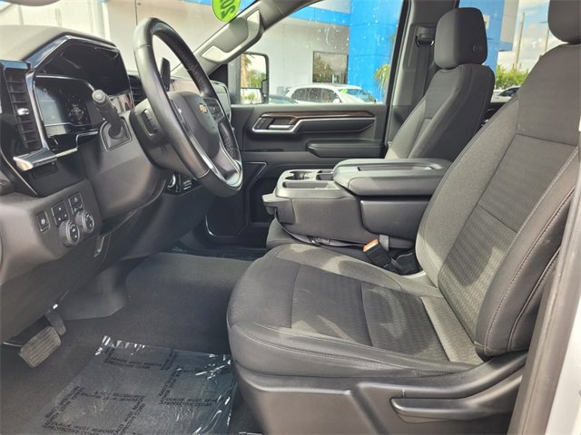 Used 2024 Chevrolet Silverado 2500 LT image 14