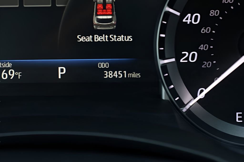 Used 2023 Toyota Highlander XLE AWD/4WD image 36