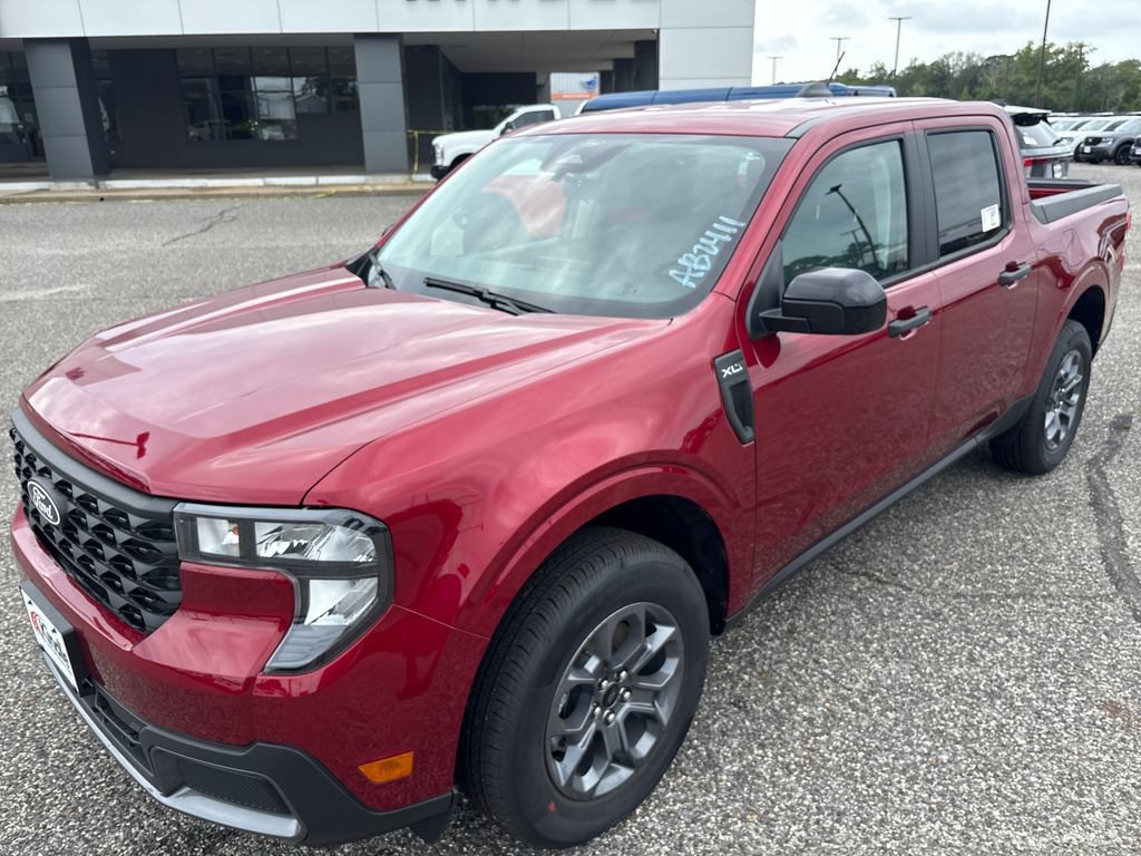 New 2026 Ford Maverick XLT w/ Equipment Group 301A AWD/4WD image 4