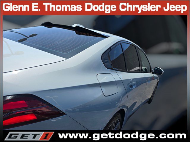 Used 2025 BMW 530i w/ M Sport Package RWD image 10