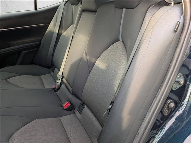 Used 2021 Toyota Camry LE FWD image 17