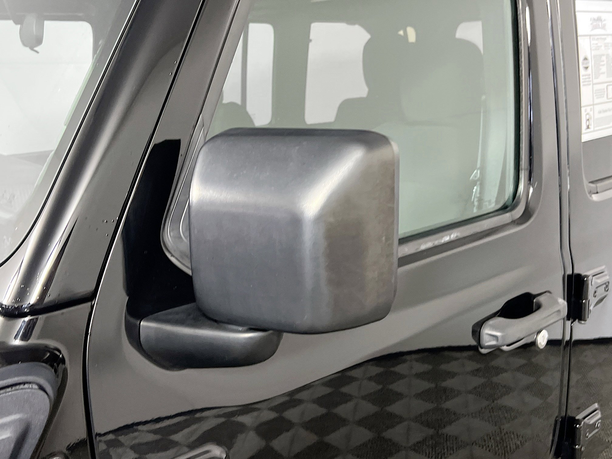 Used 2023 Jeep Wrangler Unlimited AWD/4WD image 13