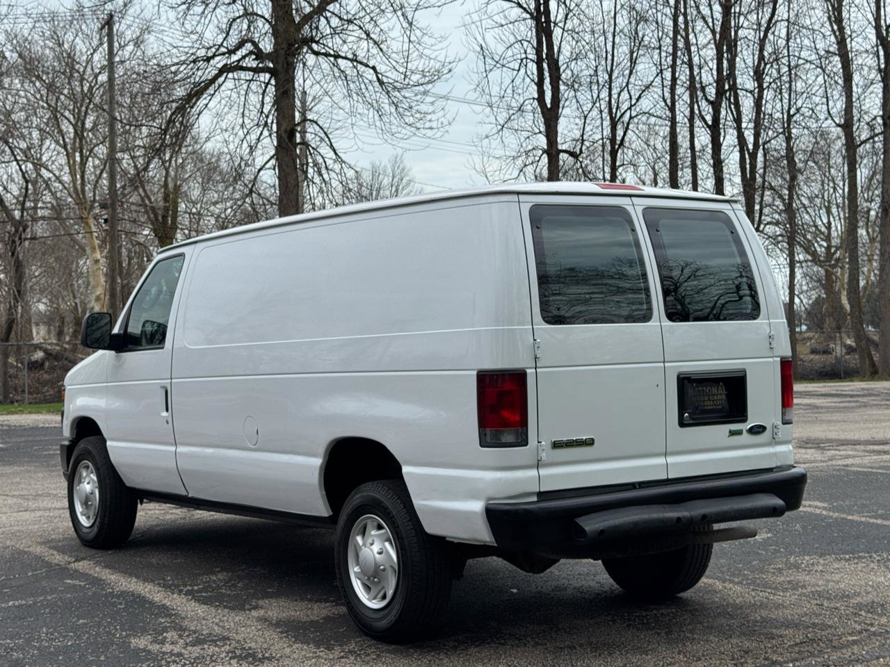 Used 2011 Ford E-250 and Econoline 250 w/ PWR Group image 5