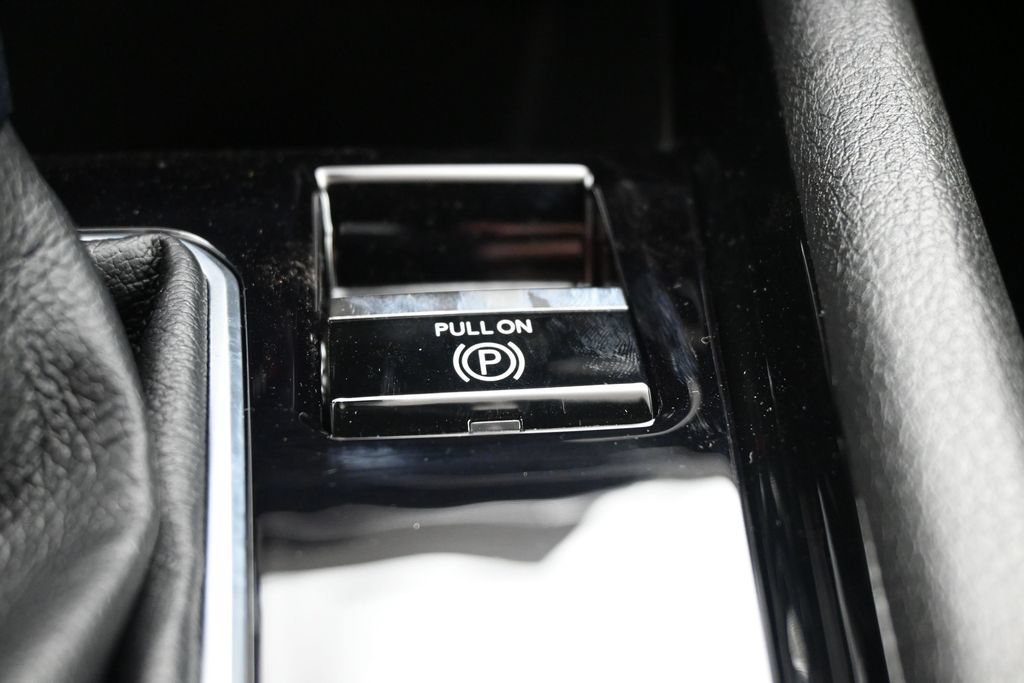 New 2026 Jeep Compass Latitude AWD/4WD image 13