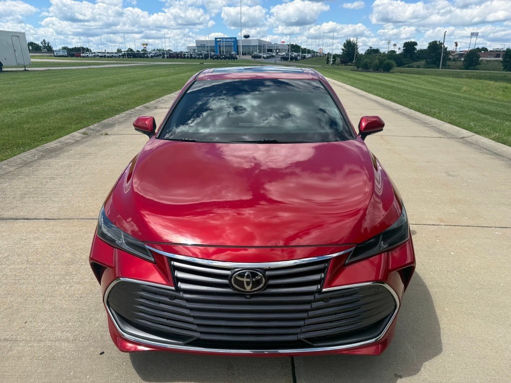 Used 2022 Toyota Avalon Limited w/ Advanced Safety Package FWD image 11