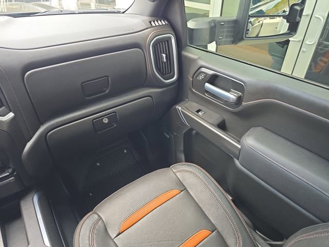 Certified 2021 GMC Sierra 2500 AT4 w/ AT4 Premium Plus Package image 13