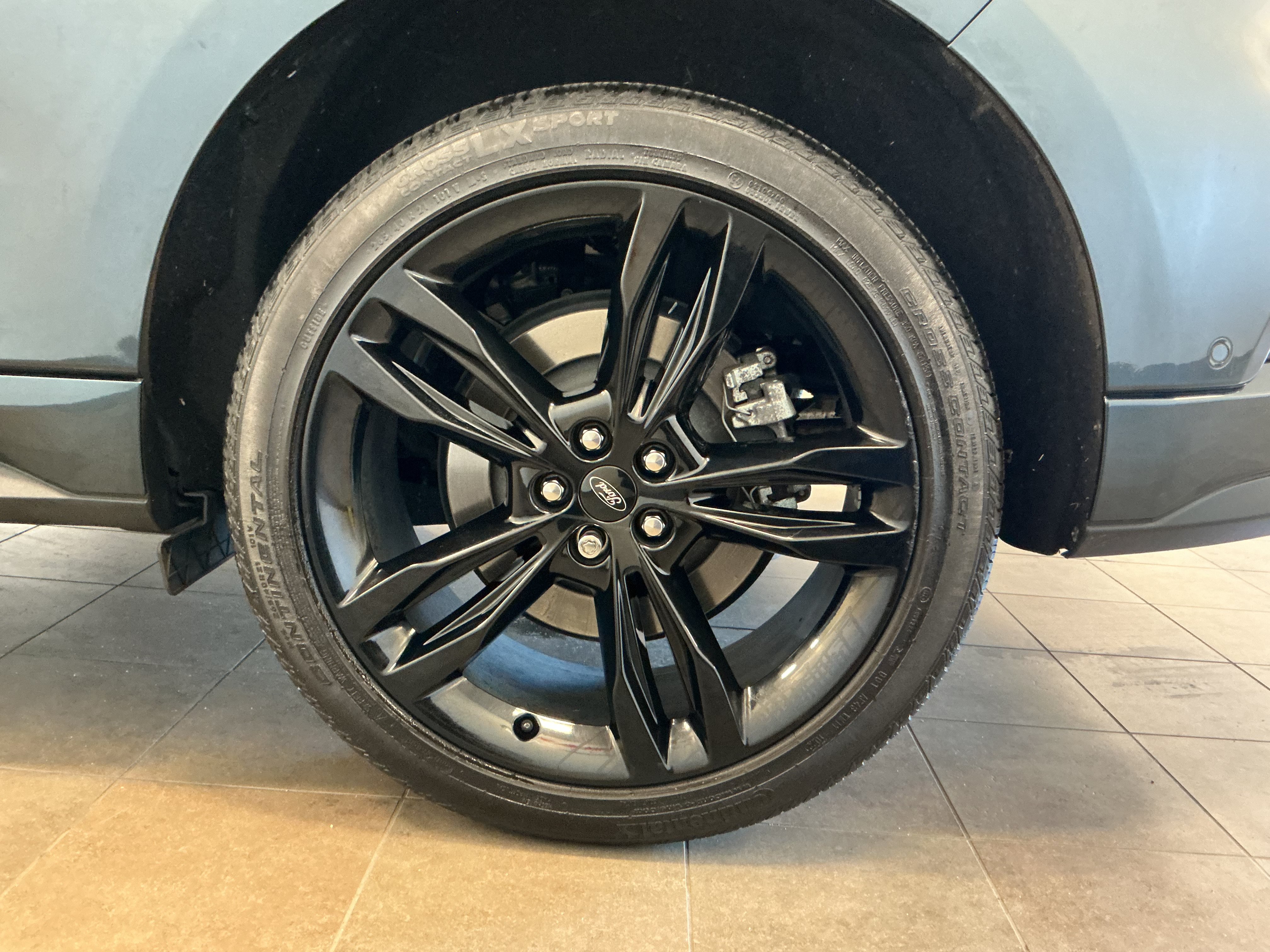 Used 2023 Ford Edge ST w/ Equipment Group 401A AWD/4WD image 25
