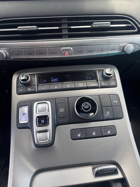 Used 2021 Hyundai Palisade SEL w/ Premium Package FWD image 16