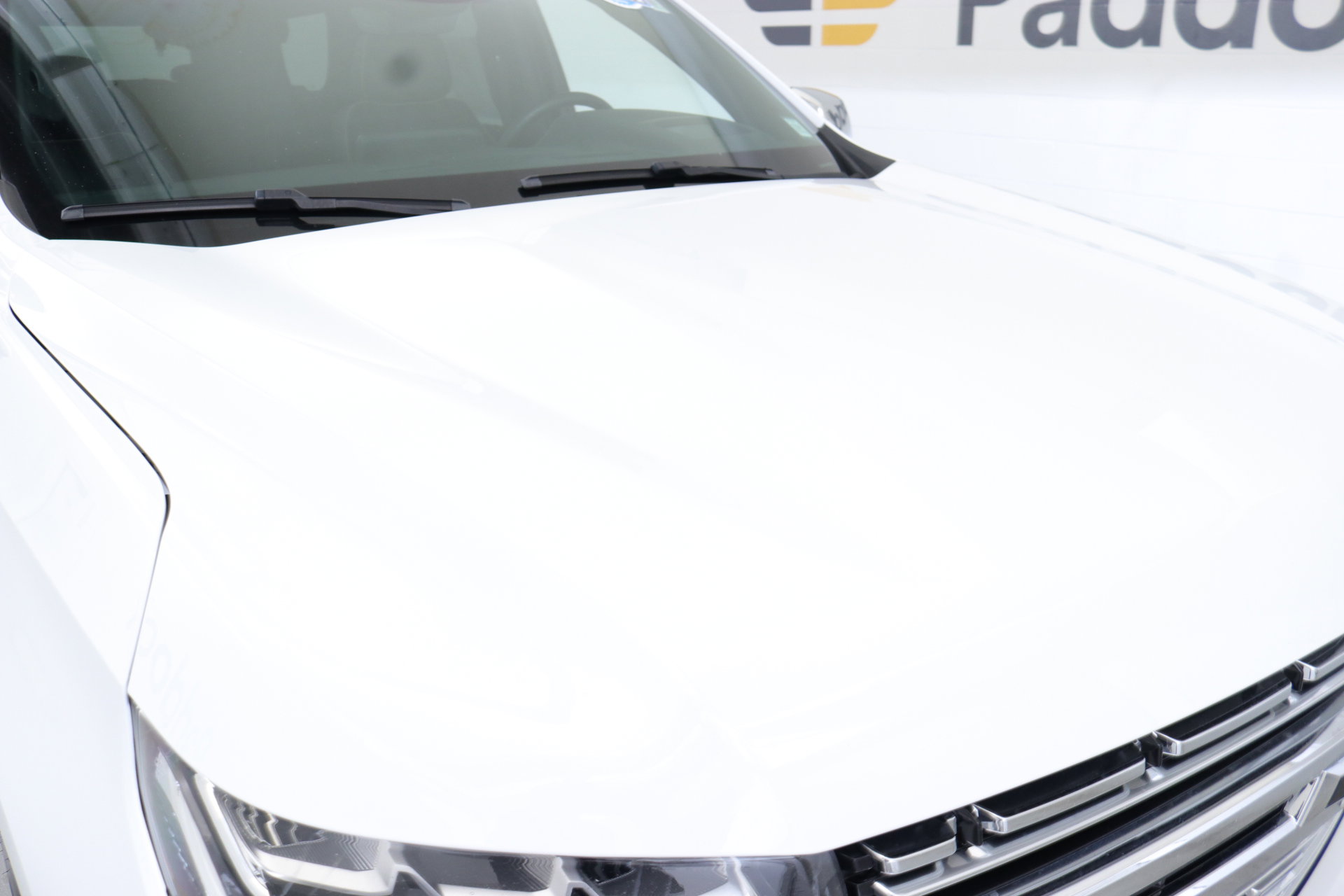 Used 2023 Chevrolet Tahoe Premier image 11