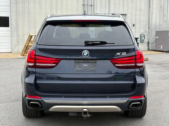 Used 2018 BMW X5 xDrive35i w/ M Sport Package AWD/4WD image 4