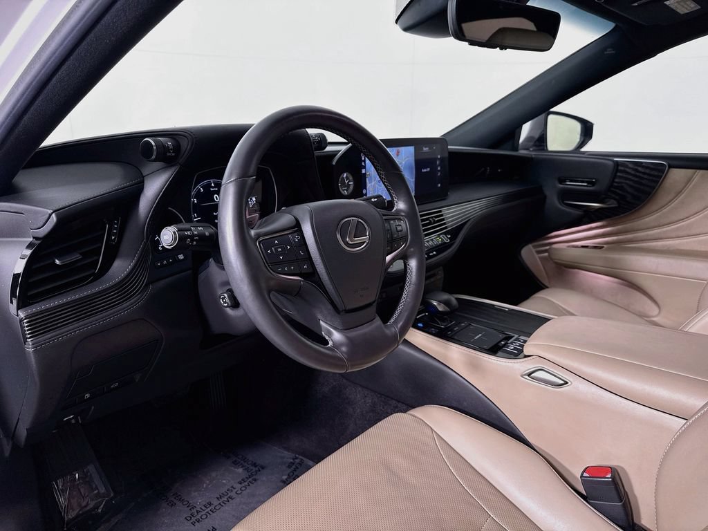 Used 2021 Lexus LS 500 w/ Accessory Package (Z2) RWD image 9