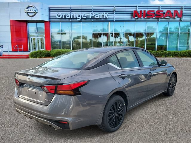 New 2026 Nissan Altima 2.5 SV w/ SV Special Edition Package AWD/4WD image 2