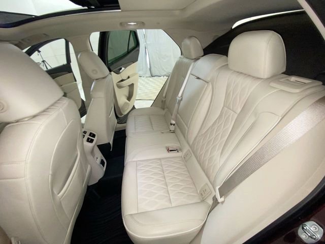 Used 2023 Buick Envision Avenir image 10