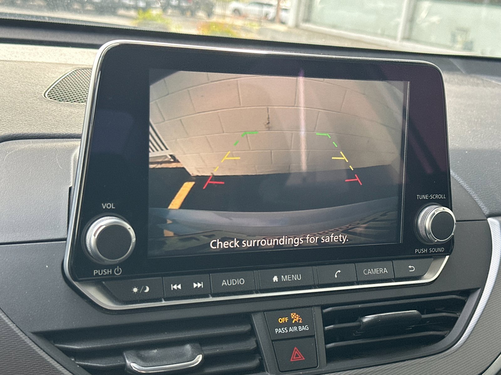 Used 2024 Nissan Altima 2.5 SR image 17