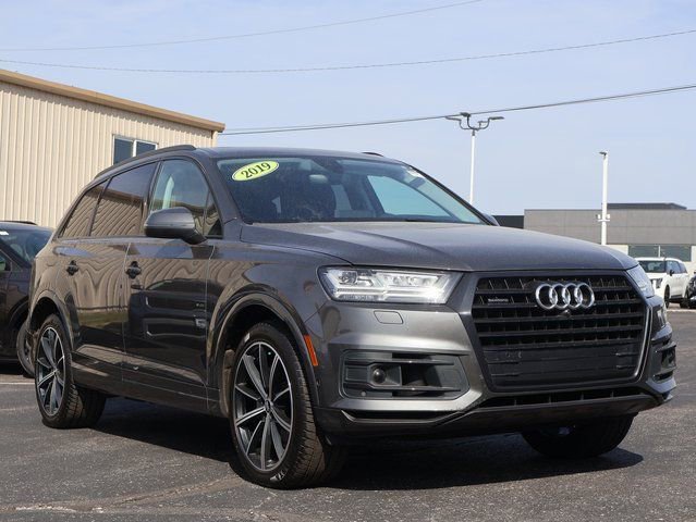 Used 2019 Audi Q7 3.0T Prestige w/ Prestige Package image 1
