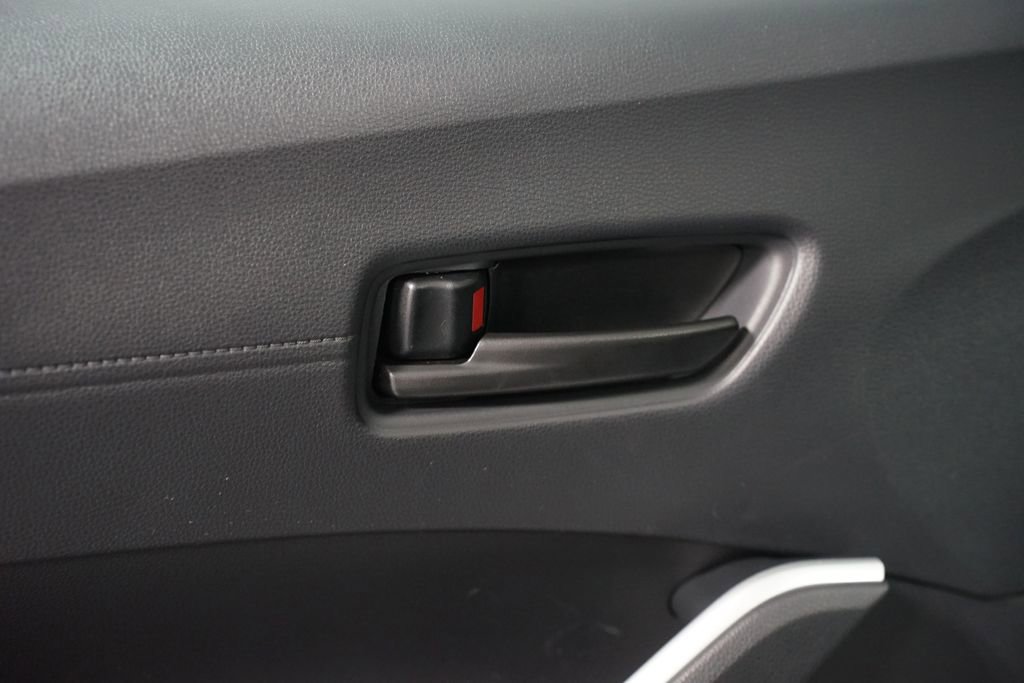 New 2026 Toyota Corolla Cross LE image 30