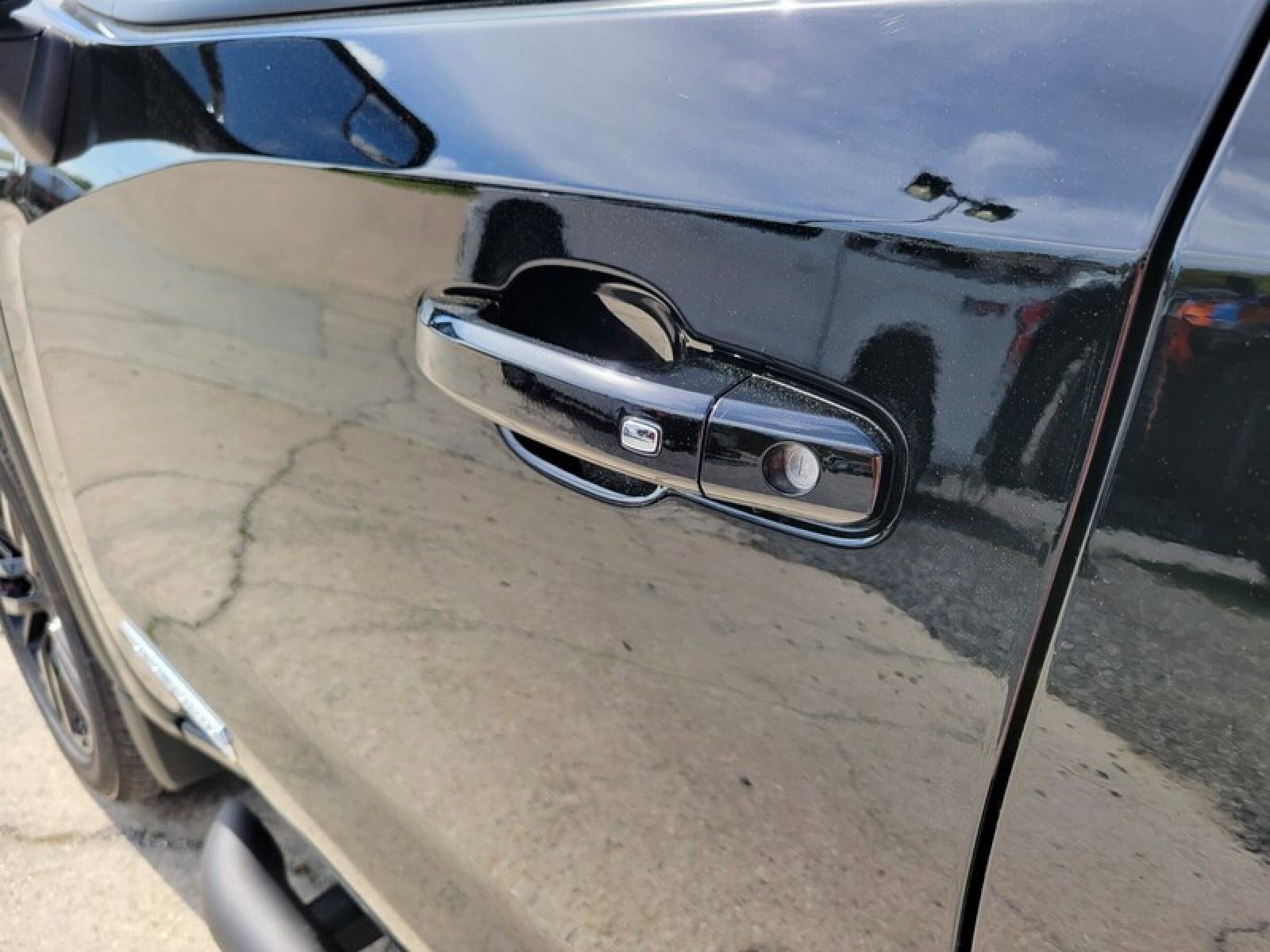 New 2026 GMC Sierra 1500 Elevation w/ Elevation Select Package image 9