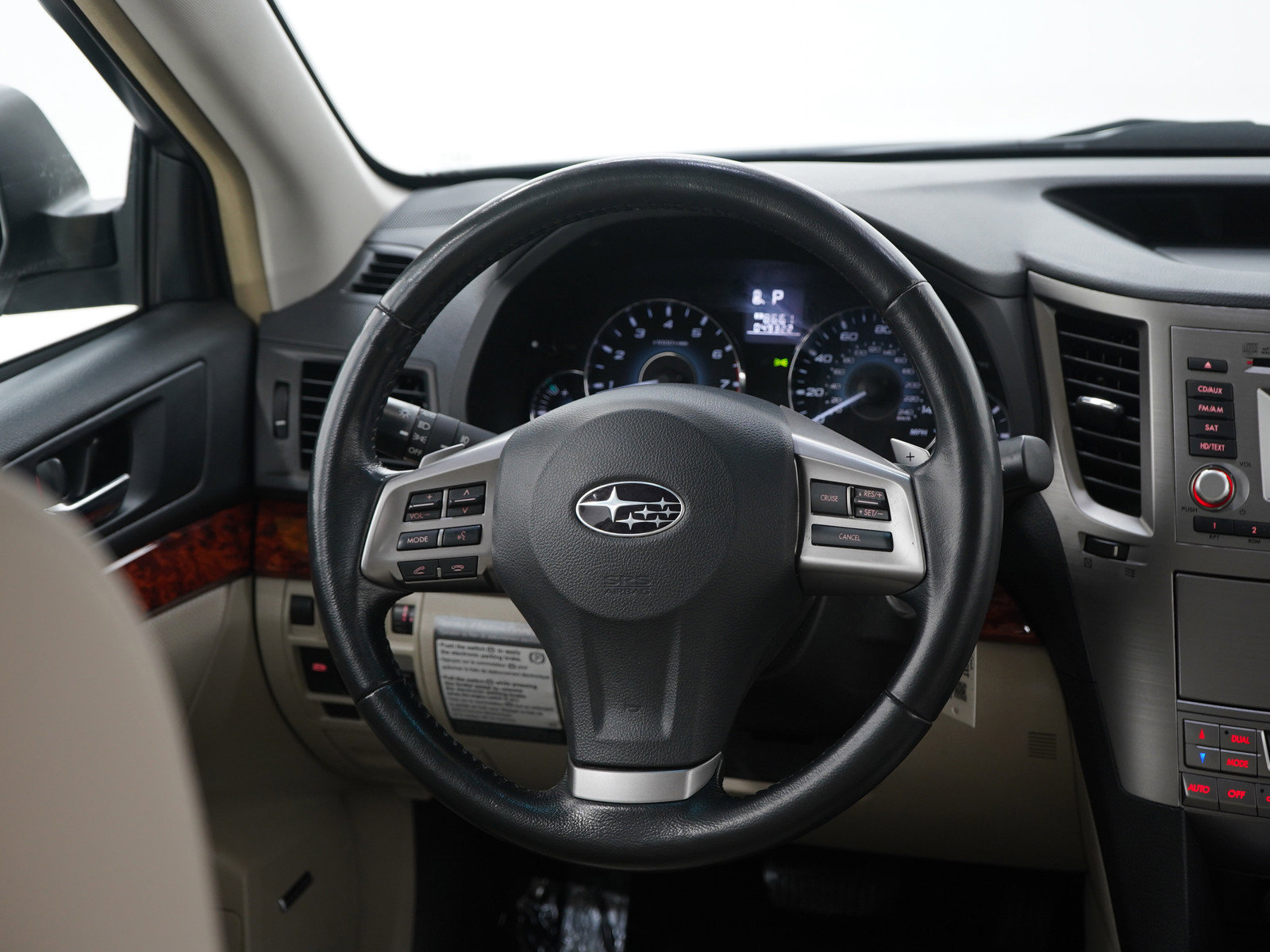 Used 2012 Subaru Outback 2.5i Limited w/ Moonroof Pkg image 14