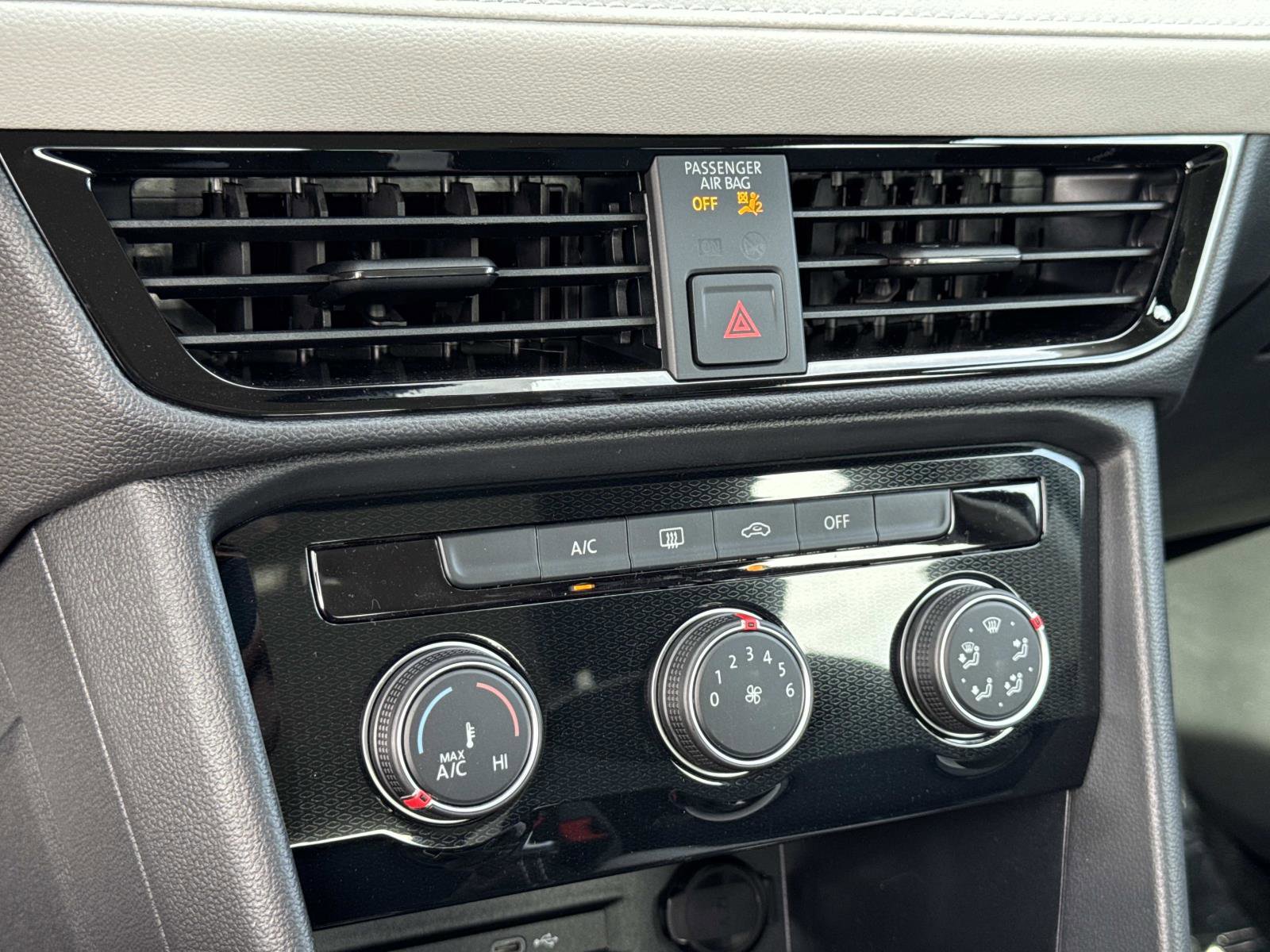 New 2026 Volkswagen Taos S image 15