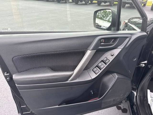 Used 2017 Subaru Forester 2.5i Premium AWD/4WD image 12