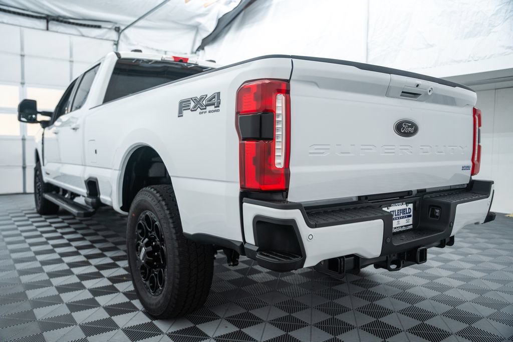 New 2026 Ford F350 XLT w/ XLT Premium Package AWD/4WD image 7