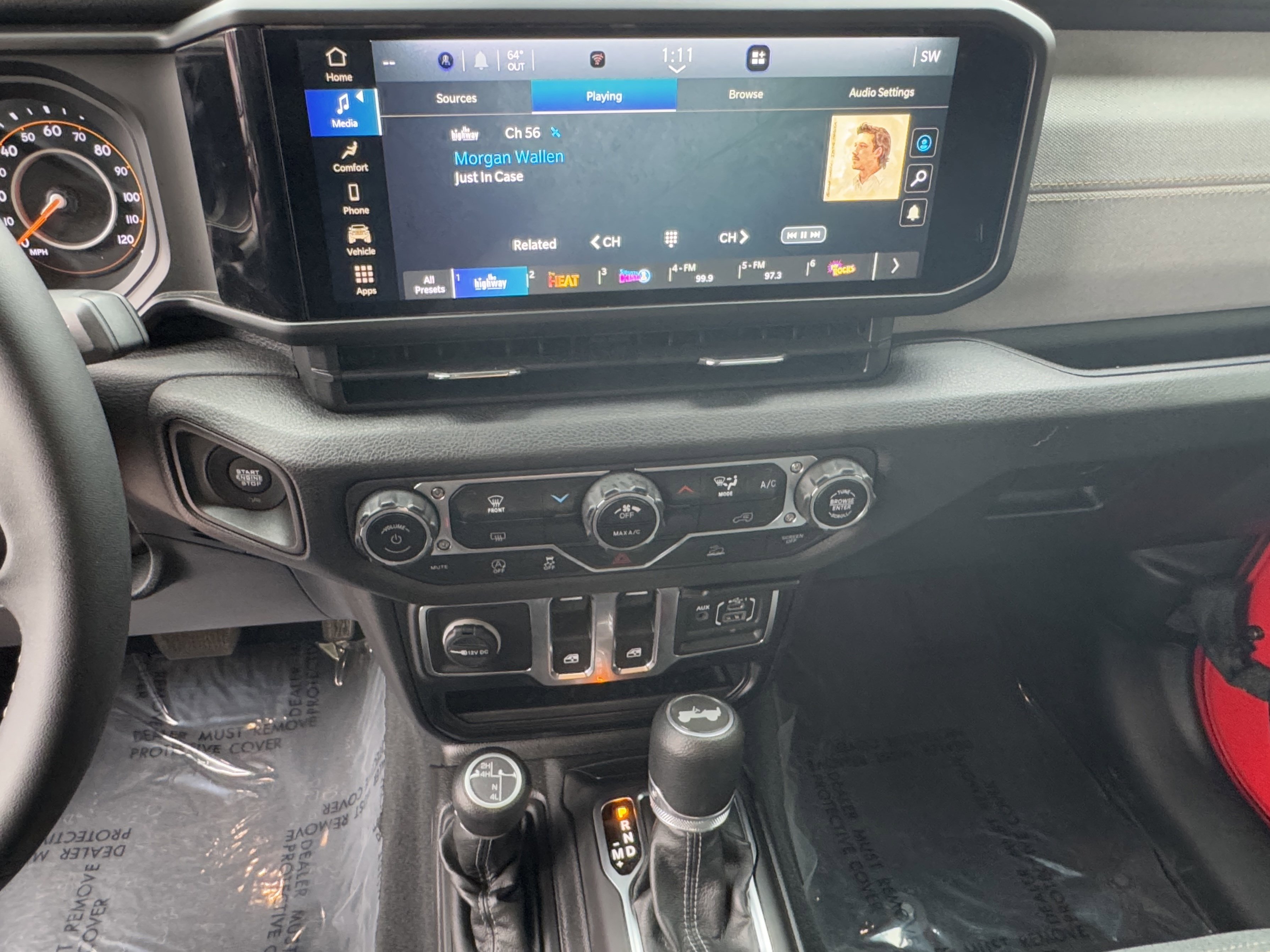 Used 2024 Jeep Wrangler Sport S image 19