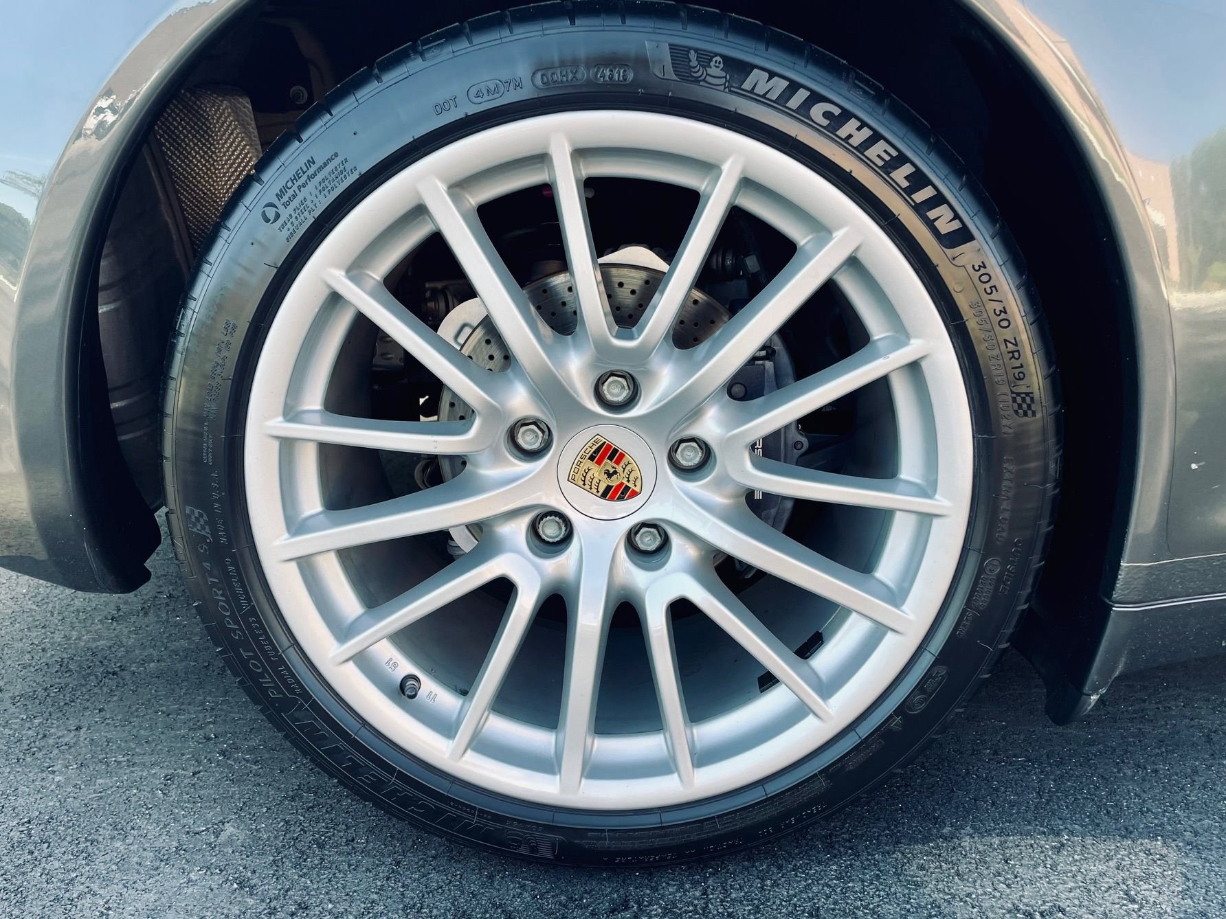 Used 2006 Porsche 911 Carrera 4 image 28